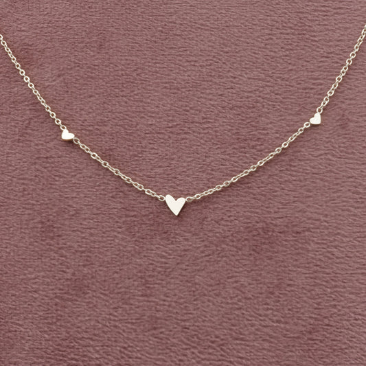 RVS ketting met 3 kleine hartjes | Zilver